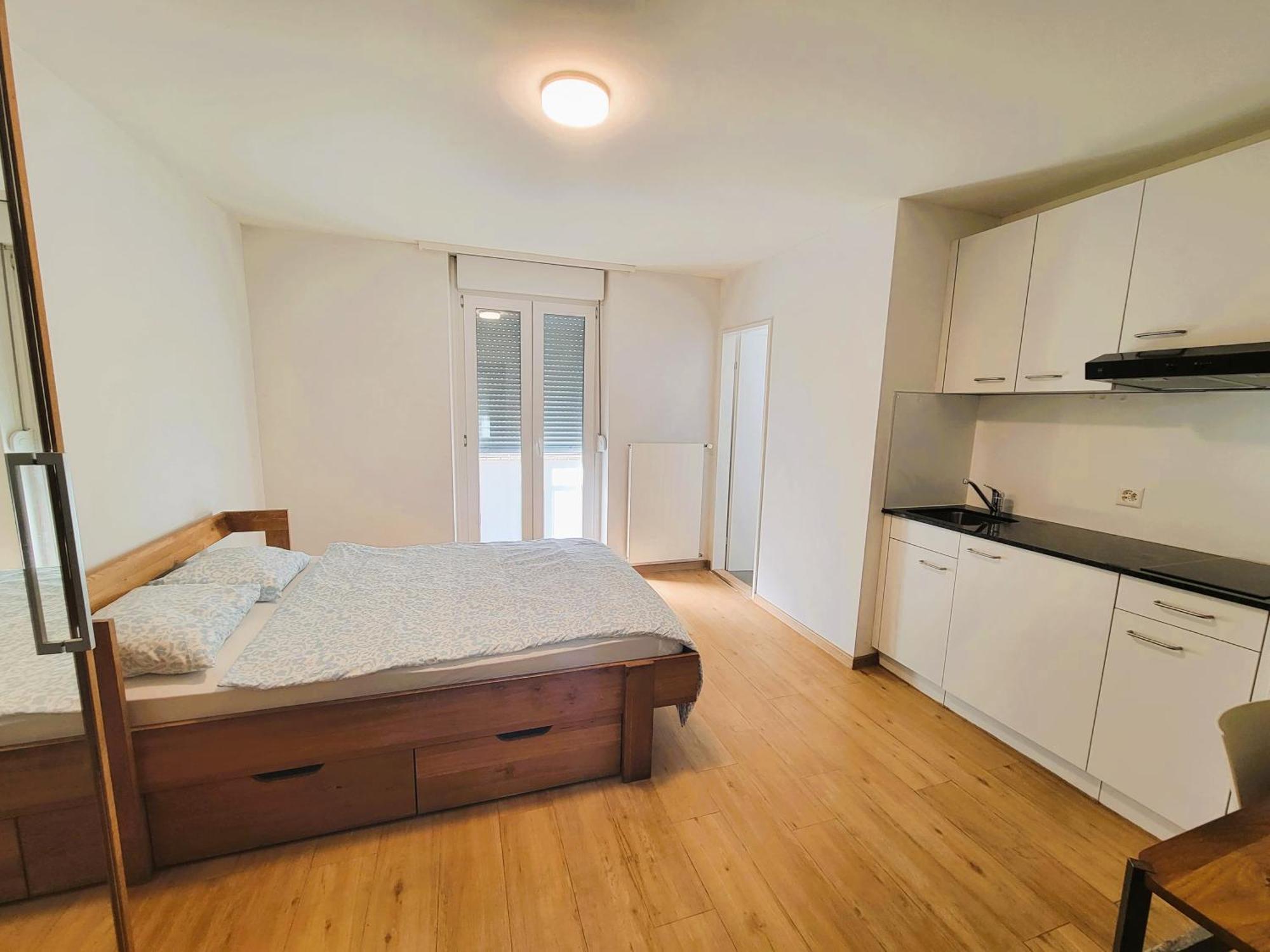 Apartment Center Downtown Next To Hb Main Train Station Neu - Self Checkin